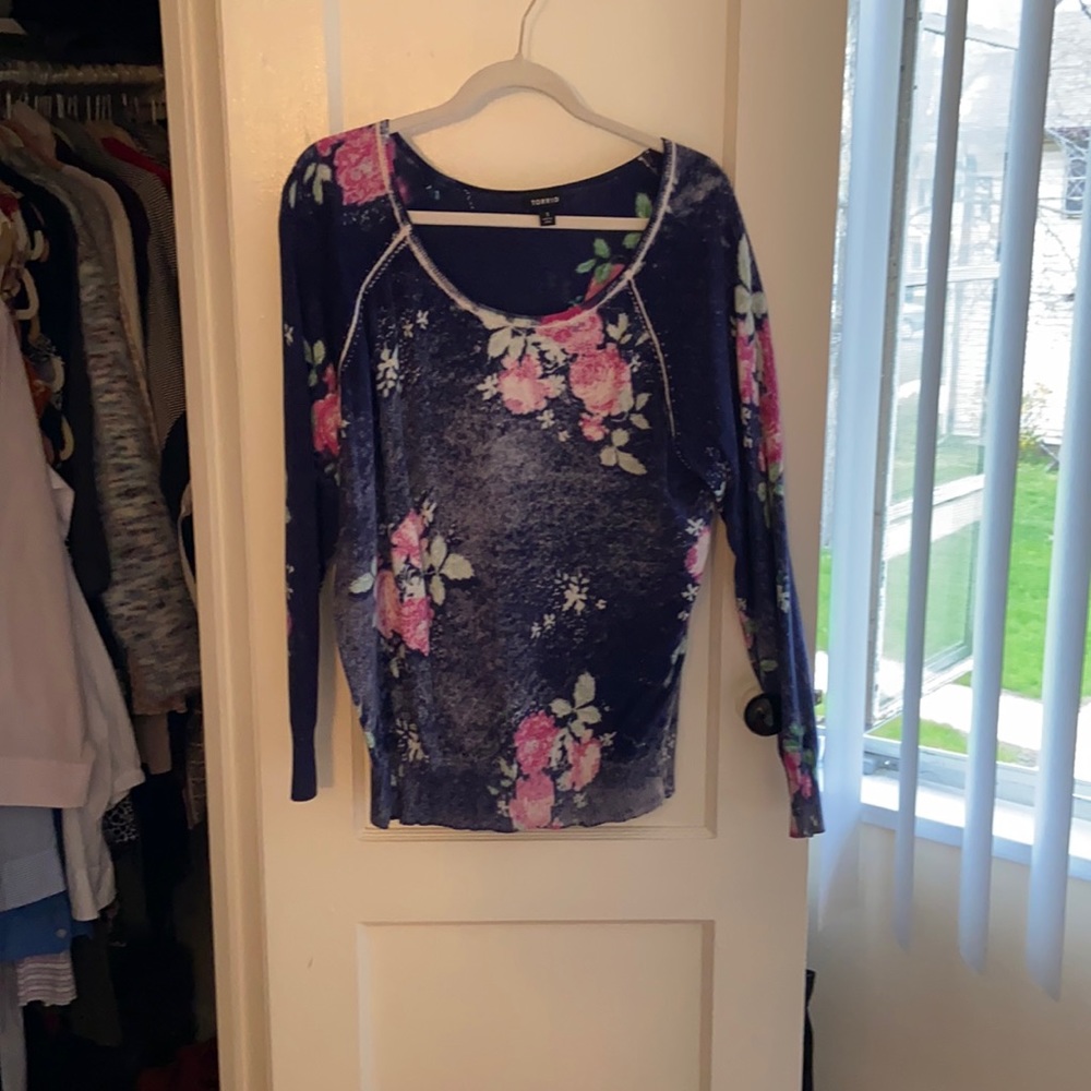 Torrid light weight sweater